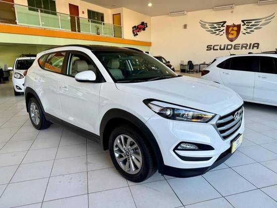 HYUNDAI TUCSON 1.6 16V T-GDI GASOLINA GLS ECOSHIFT HYUNDAI TUCSON 1.6 16V T-GDI GASOLINA GLS ECOSHIFT
